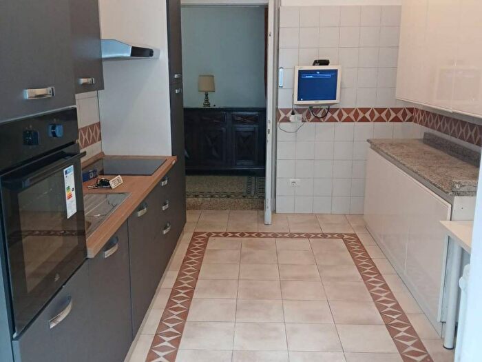 Appartamento trilocale in affitto in Via Magenta, Centro, Varese