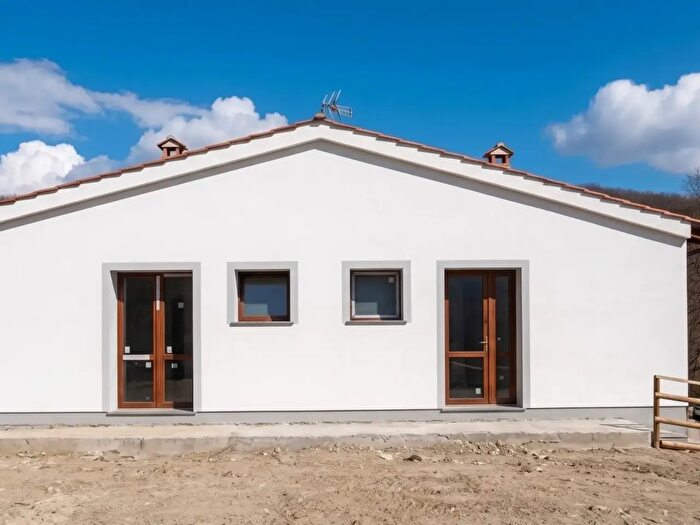 Appartamento quadrilocale in vendita in Via di Cupo, Calenzano