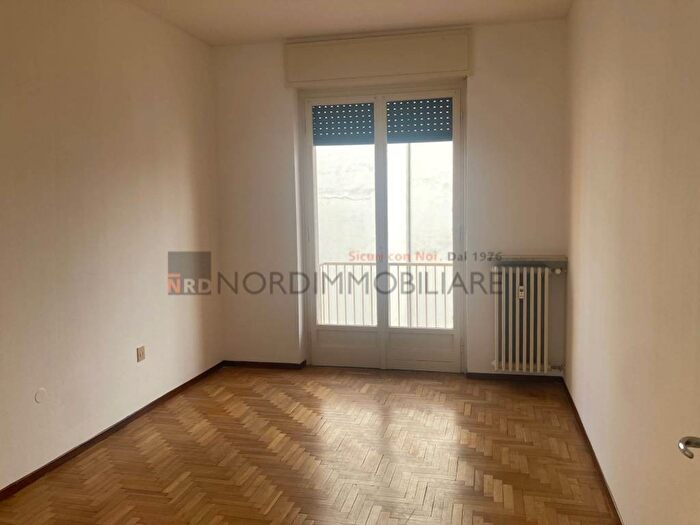 Appartamento trilocale in affitto in Via Fratelli Lechi, Magenta Arnaldo, Brescia