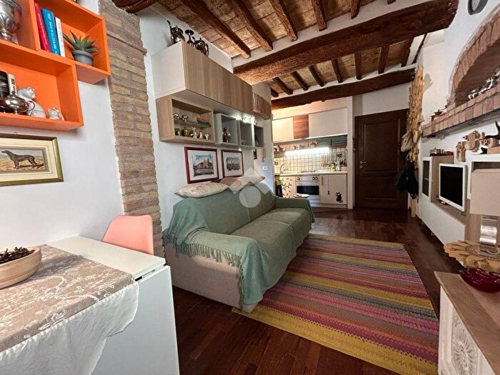 Appartamento monolocale in affitto in Via Abruzzo, Centro Storico, Perugia