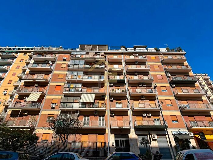 Appartamento con 5 locali in vendita in Via Don Orione, Palermo