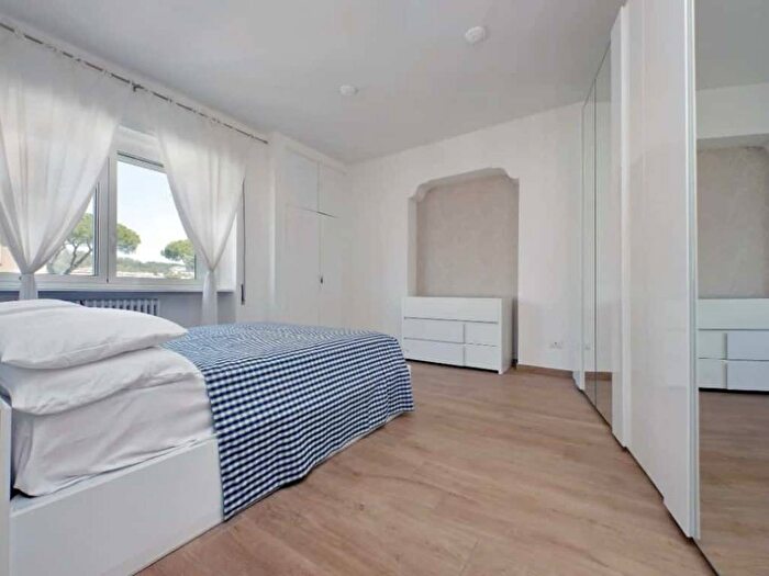 Appartamento bilocale in affitto in Via Cassia, Ponte Milvio, Roma