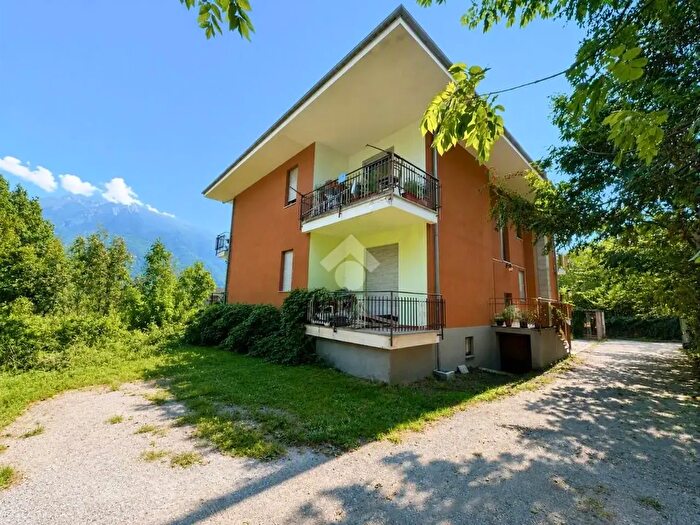 Appartamento trilocale in vendita in Via Carlo Trattenero, San Giorio Di Susa