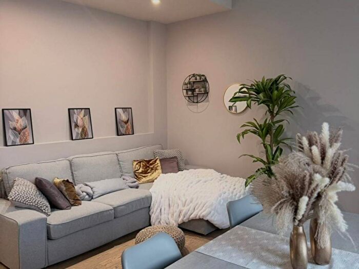 Appartamento bilocale in affitto in Via Celeste Clericetti, Città Studi, Milano