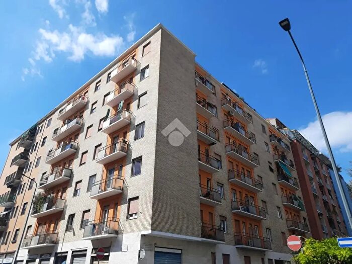 Appartamento monolocale in vendita in Via Fiuggi, Milano