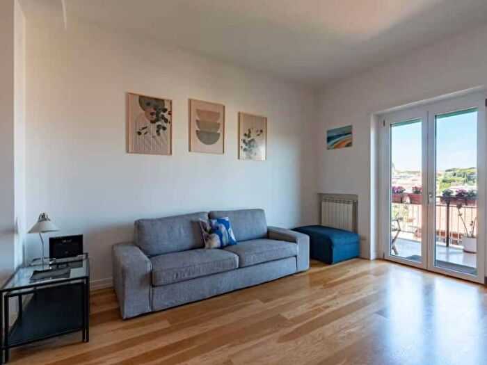 Appartamento bilocale in affitto in Via Aurelia, Gregorio VII Piccolomini, Roma