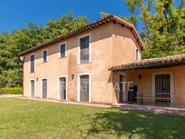 Casa con 6 locali in vendita in Strada Provinciale Lubrianese, Castiglione In Teverina