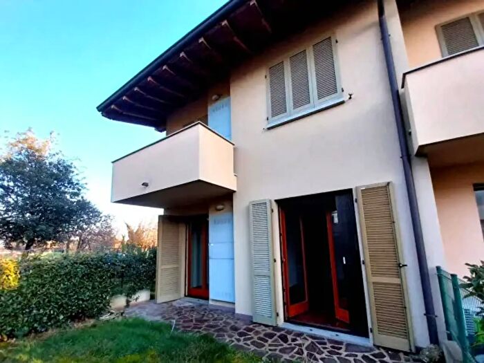 Appartamento quadrilocale in vendita in Via Fratelli Cervi, Capriate San Gervasio