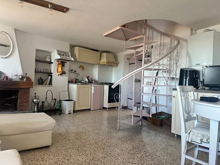 Appartamento trilocale in vendita in Via del Progresso, Cervara Di Roma