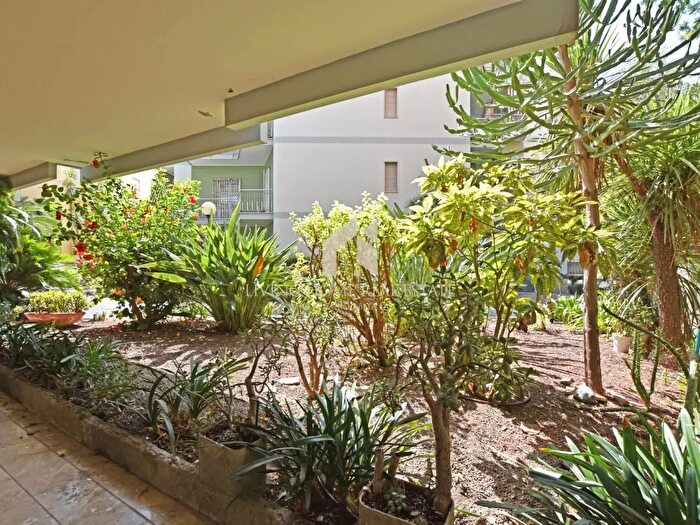 Appartamento quadrilocale in vendita in Via Asquasciati, Sanremo