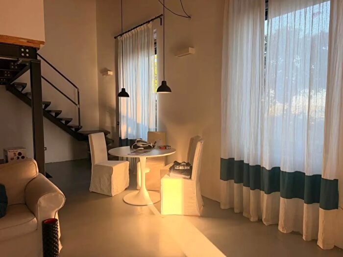 Appartamento monolocale in affitto in Ancona