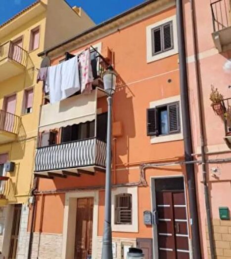 Appartamento trilocale in vendita in Piazza Roma, Gela