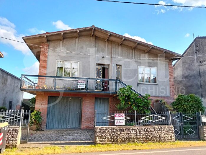 Casa con 5 locali in vendita in Costa di Rovigo Via Marconi, Costa Di Rovigo