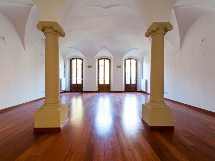 Appartamento con 5 locali in affitto in Via Nazario Sauro, Centro Storico, Bologna