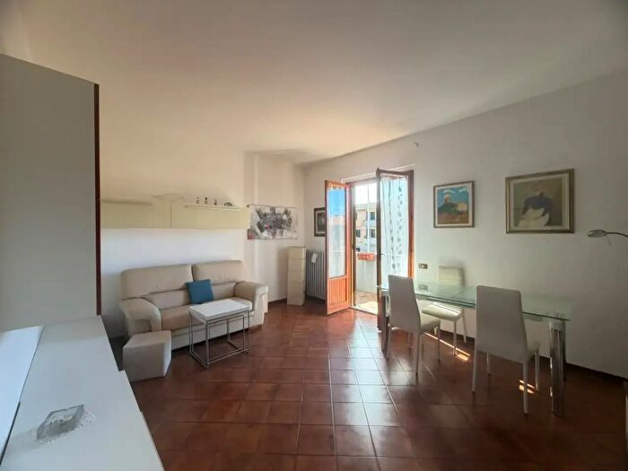 Appartamento con 5 locali in vendita in Volterra