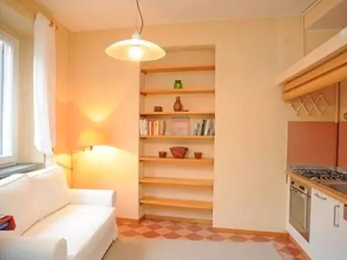 Appartamento bilocale in affitto in Via Lanzone, Milano