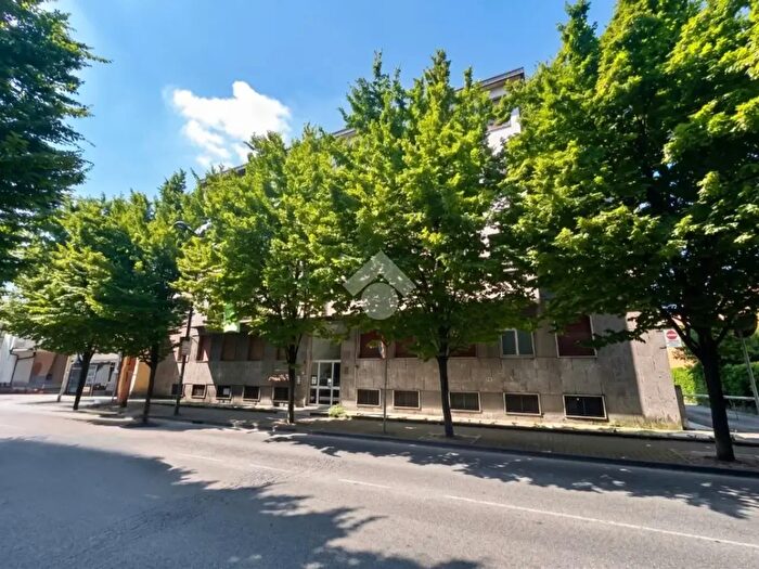 Appartamento bilocale in vendita in Viale Vittorio Veneto, Trezzo Sull'Adda