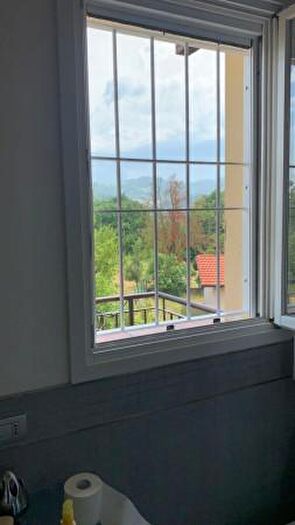 Appartamento trilocale in vendita in Via Salone, Viano