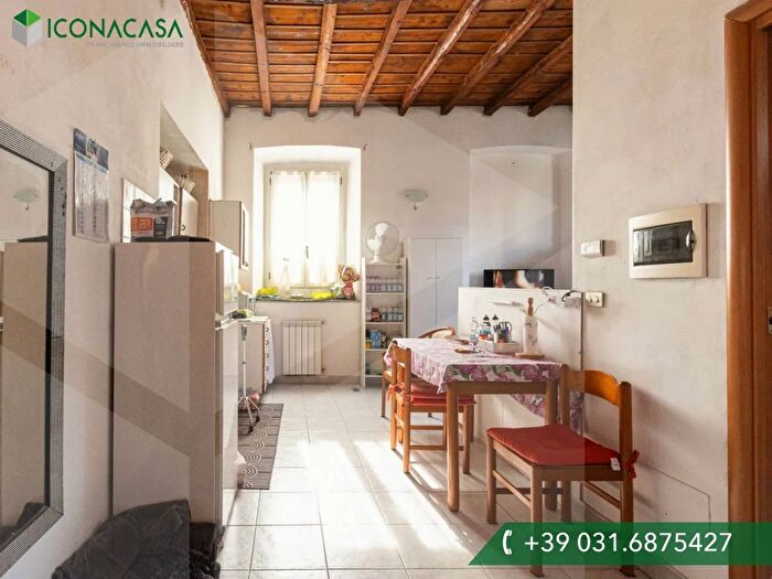 Appartamento bilocale in vendita in Via Gaetano Donizetti, Mariano Comense