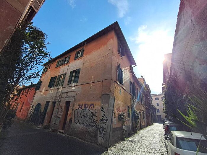 Appartamento bilocale in affitto in Via dei Panieri, Trastevere, Roma