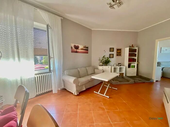 Appartamento bilocale in affitto in Via dei Giovi, Cormano