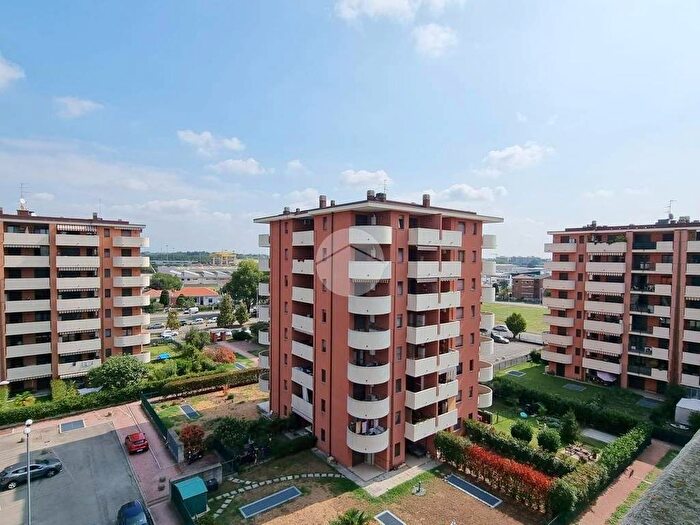 Appartamento bilocale in affitto in Via dei Villini, Beata Giuliana, Busto Arsizio