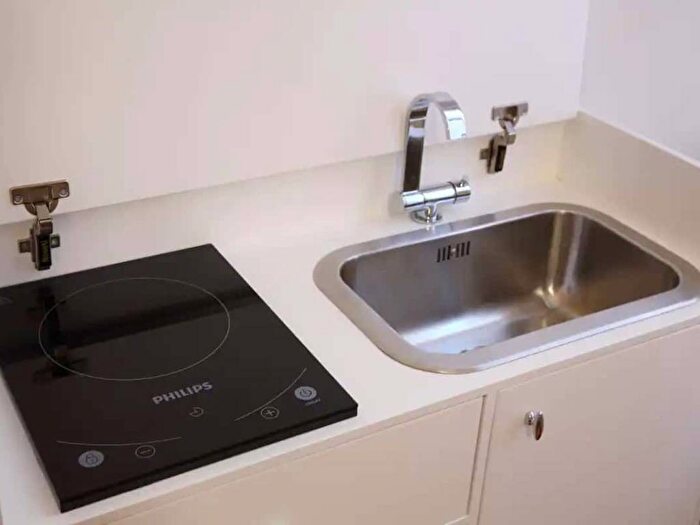 Appartamento bilocale in affitto in Piazza Antonio Gramsci, Paolo Sarpi, Milano