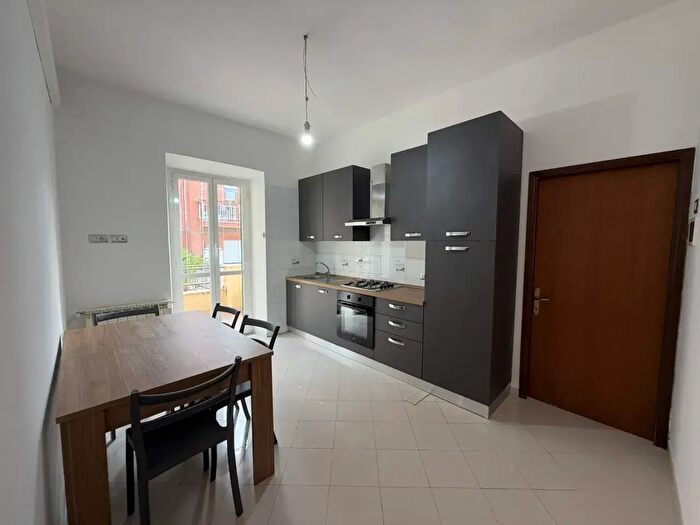 Appartamento bilocale in affitto in Via Arona, Roma