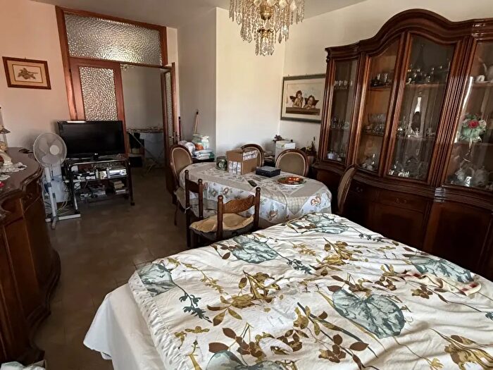 Appartamento quadrilocale in vendita in Viale dei Gerani, Senigallia
