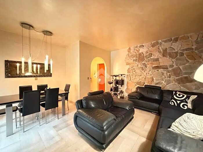 Appartamento quadrilocale in vendita in Via Montebello, Montecatini Terme