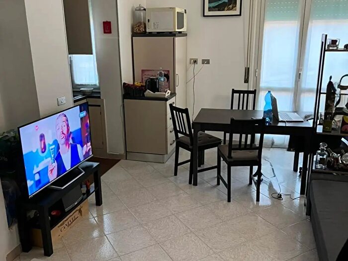 Appartamento bilocale in affitto in Piazza Italia, Bresso