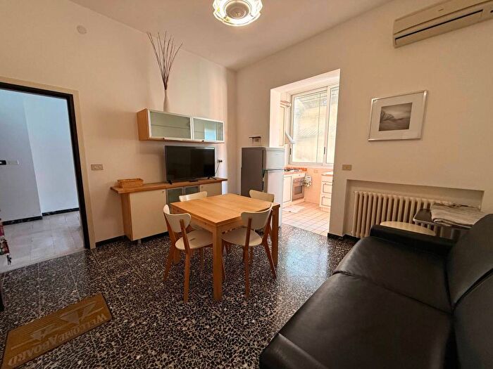 Appartamento bilocale in affitto in Viale Ciro Menotti, Cesenatico Ponente, Cesenatico