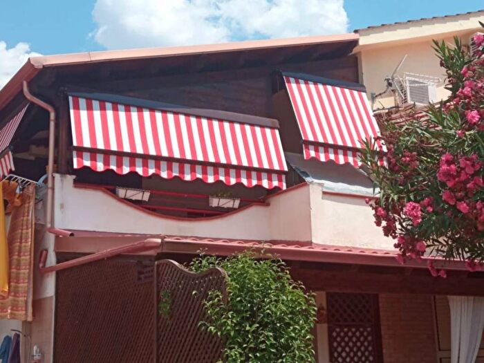 Appartamento bilocale in affitto in Villaggio Carioca, Centro, Botricello