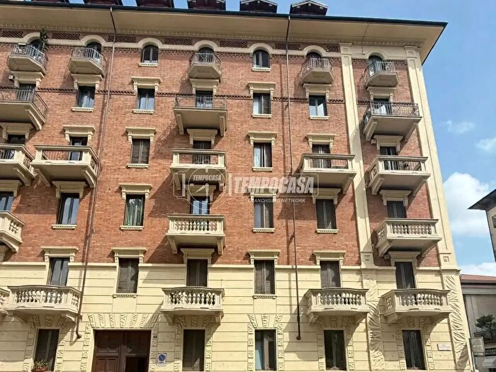 Appartamento trilocale in vendita in Corso Duca degli Abruzzi, Torino