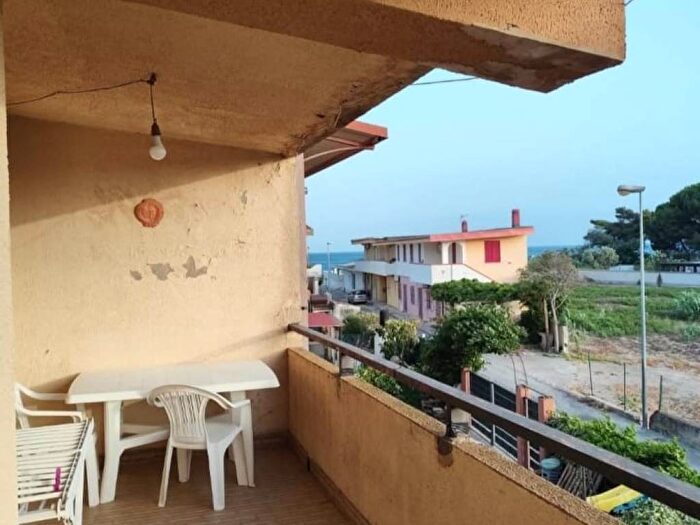 Appartamento trilocale in affitto in Villaggio Costa Azzurra, Maringoli, Simeri Crichi