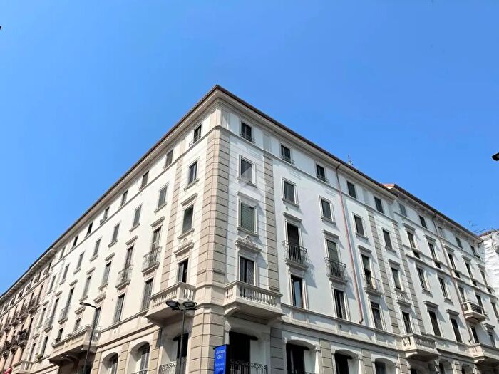 Appartamento bilocale in vendita in Via S Gregorio, Milano