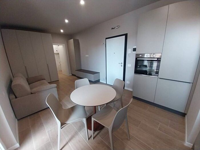 Appartamento monolocale in affitto in Via Giulio Crescenzi, Conca Fiorita, Bergamo