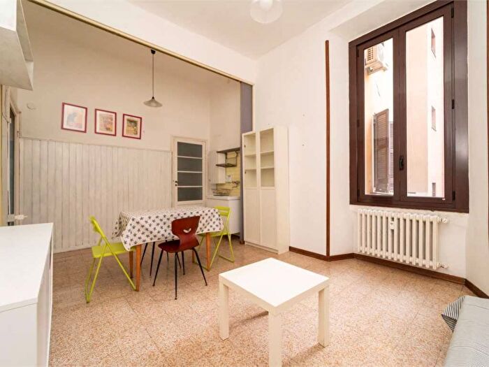 Appartamento bilocale in affitto in Via Guglielmo Pepe, Isola, Milano