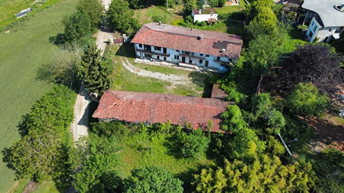 Casa con 17 locali in vendita in Strada Sabena Valle San Pietro Pecetto Torinese Torino Piemonte Italia, Cambiano