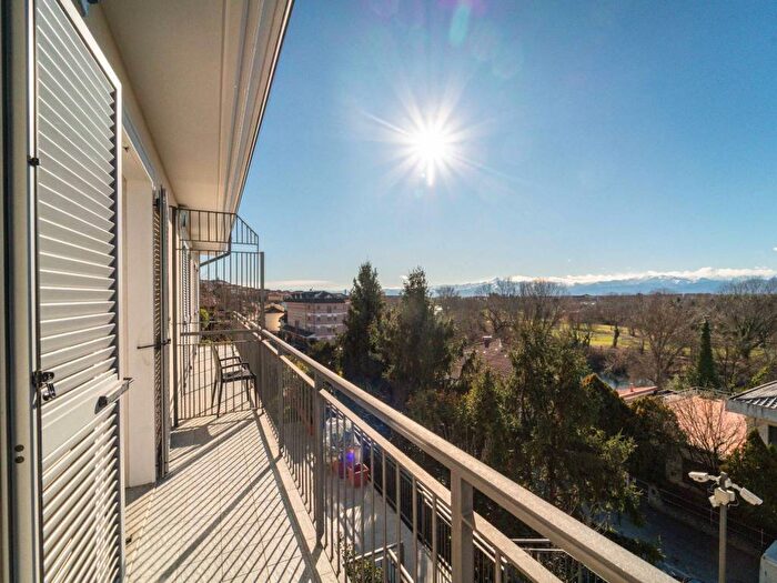 Casa quadrilocale in affitto in Viale del Castello, Santa Brigida, Moncalieri