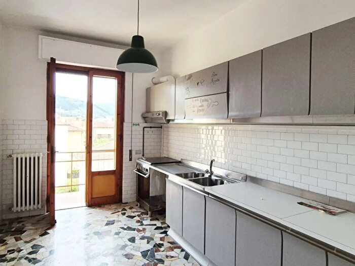 Appartamento quadrilocale in vendita in Prato