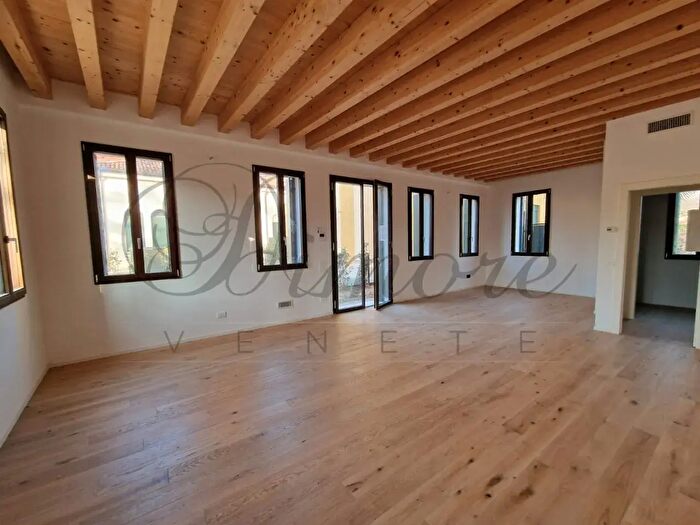 Appartamento quadrilocale in vendita in Va Barche, Mirano
