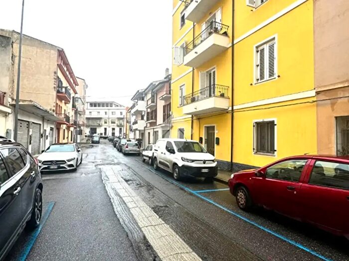 Appartamento con 5 locali in vendita in Via Cagliari, Nuoro