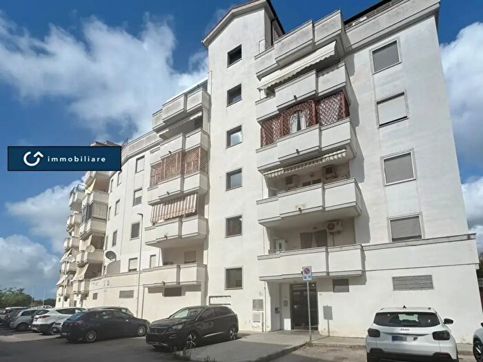 Appartamento quadrilocale in vendita in Via Carmelo Floris Sassari, Sassari