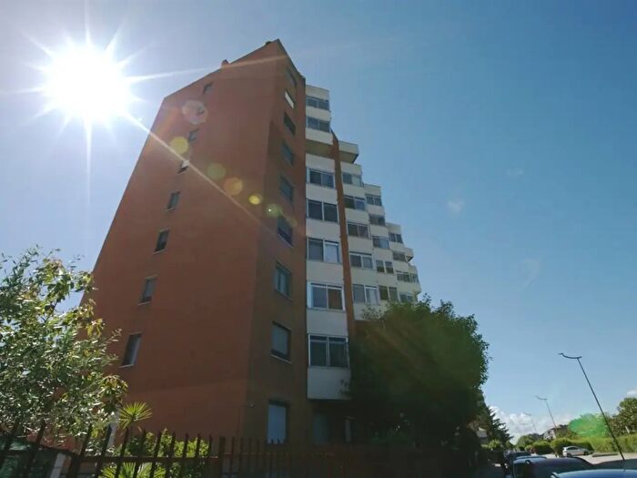 Appartamento trilocale in vendita in Via Pinciroli, San Giuliano Milanese