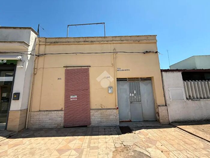 Casa quadrilocale in vendita in Via Duca dAosta, San Michele Salentino