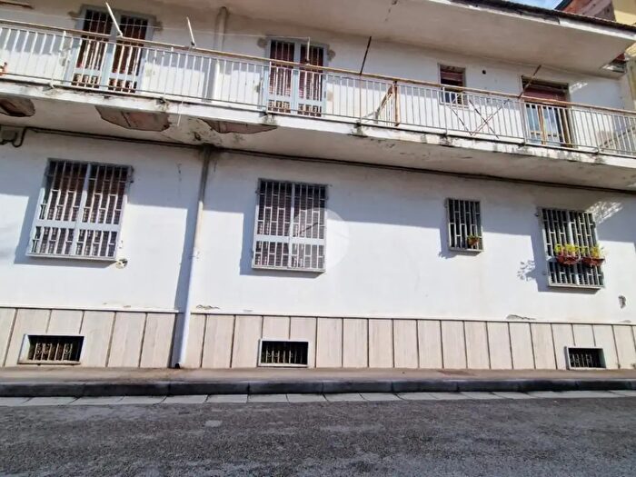 Appartamento bilocale in vendita in Via Genova, Frattamaggiore