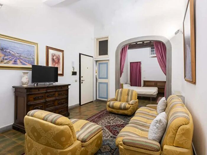 Appartamento monolocale in affitto in Via dei Velluti, Firenze