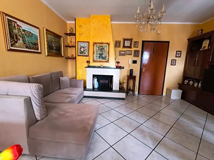 Appartamento trilocale in vendita in Via Fabrizio Mancusi, Giffoni Valle Piana