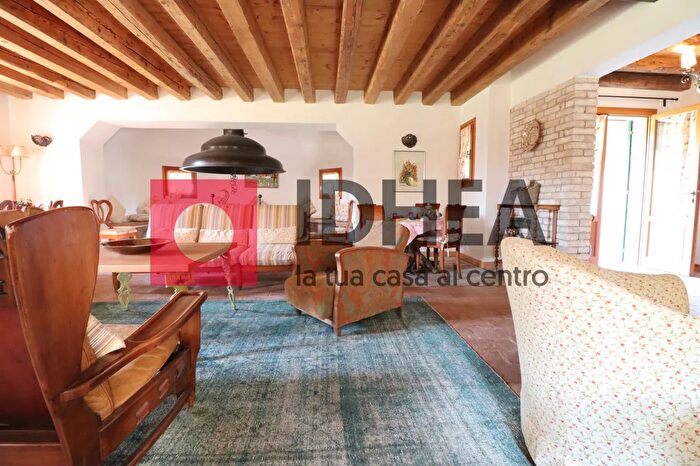 Casa con 5 locali in vendita in Via Sile, Spresiano